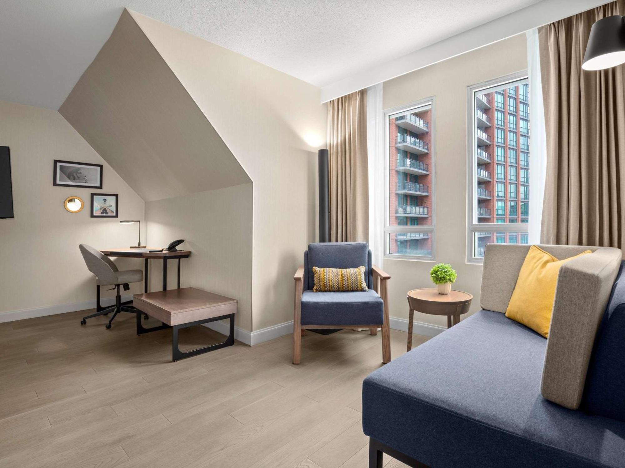 The Novotel Toronto Centre Esterno foto